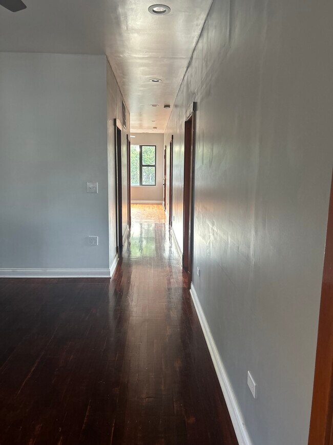 Foto del edificio - 2853 S Kildare Ave