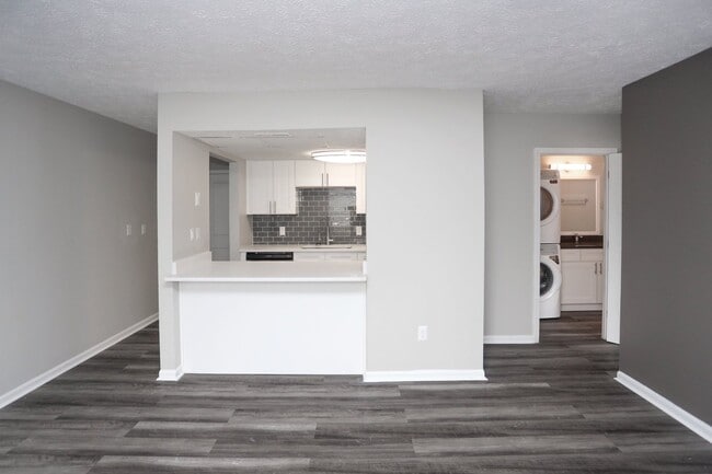 Foto del edificio - Meridian Court South