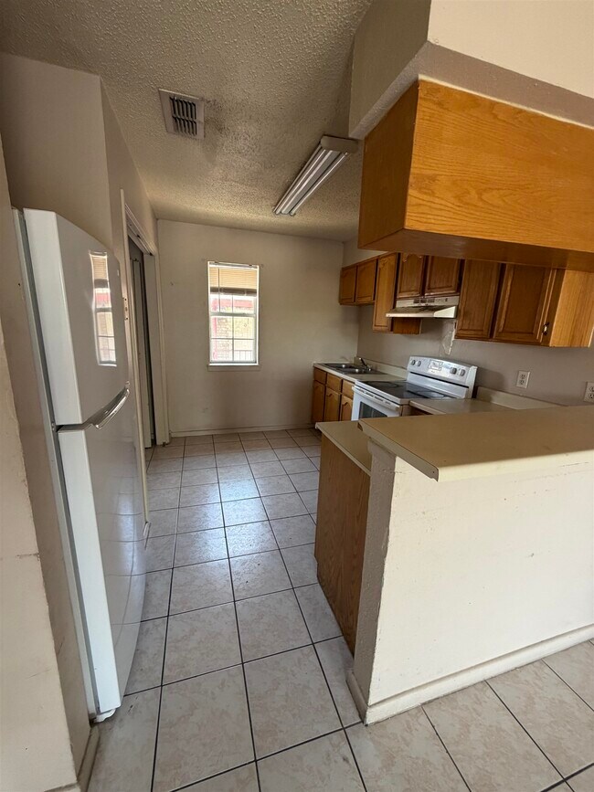 Foto del edificio - 2601 Springfield Ave