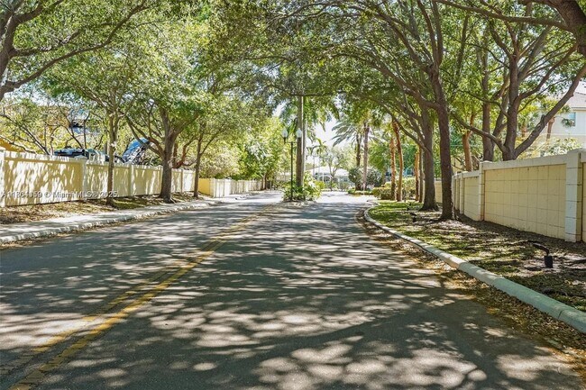 Foto del edificio - 1157 NW 18th Ave