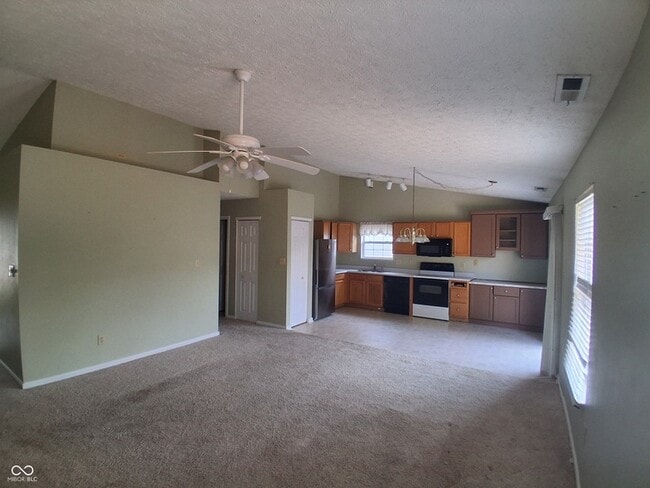 Building Photo - 6660 W Denton Dr