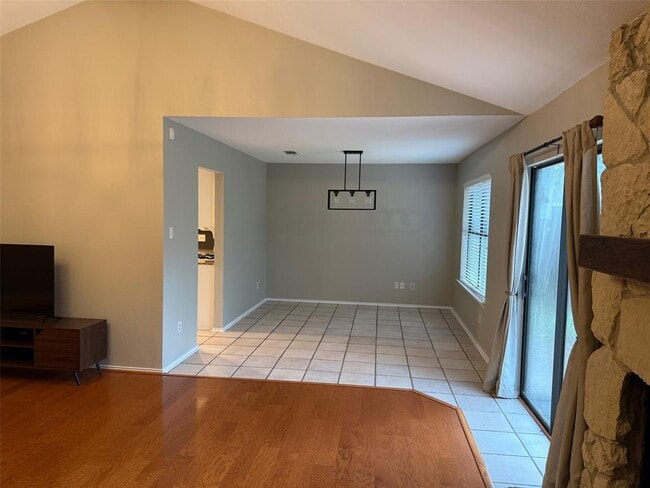 Foto del edificio - 9703 Willers Way