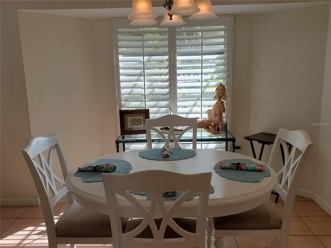 Foto del edificio - 2745 Cardwell Way