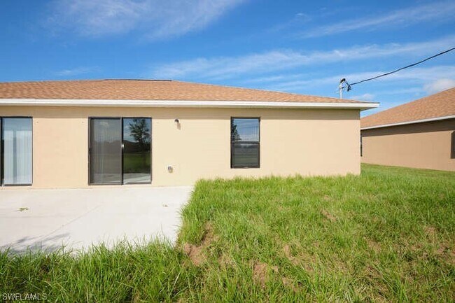 Foto del edificio - 1305 SE 8th Pl