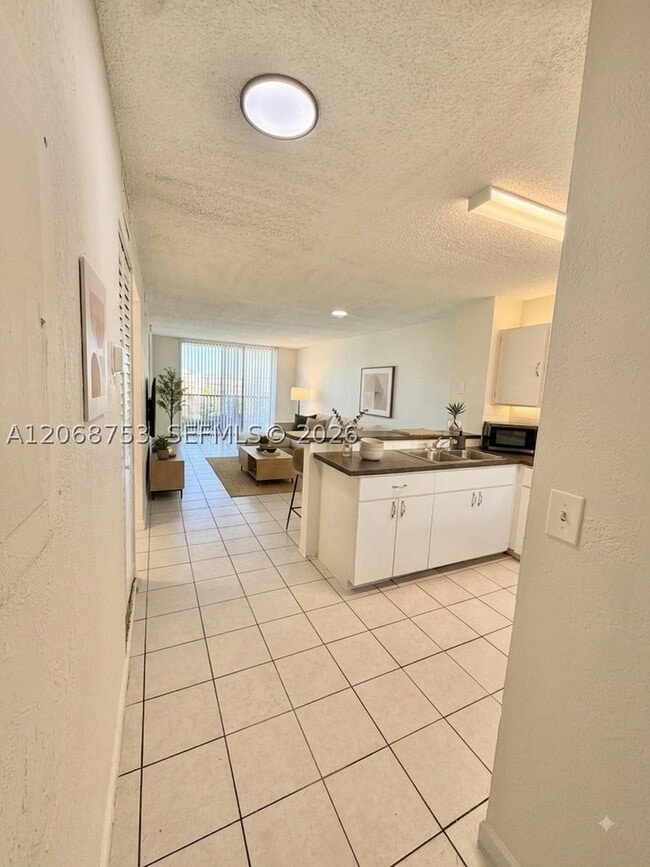 Building Photo - 8750 N Sherman Cir