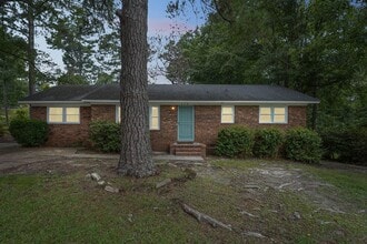 Building Photo - 628 Mclamb Dr