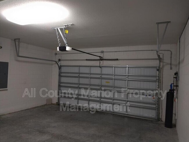 Building Photo - 9139 SW 60th Ct Rd