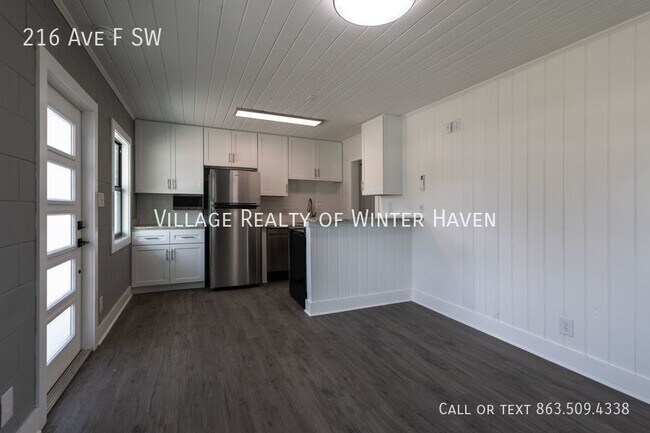 Building Photo - Desirable 1 bedroom 1 bath at The Flats in...