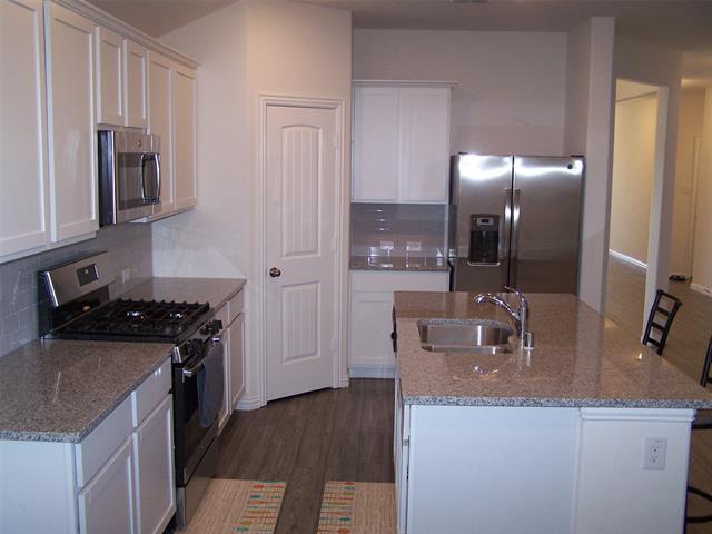 Building Photo - 6001 Sutton Fields Trail