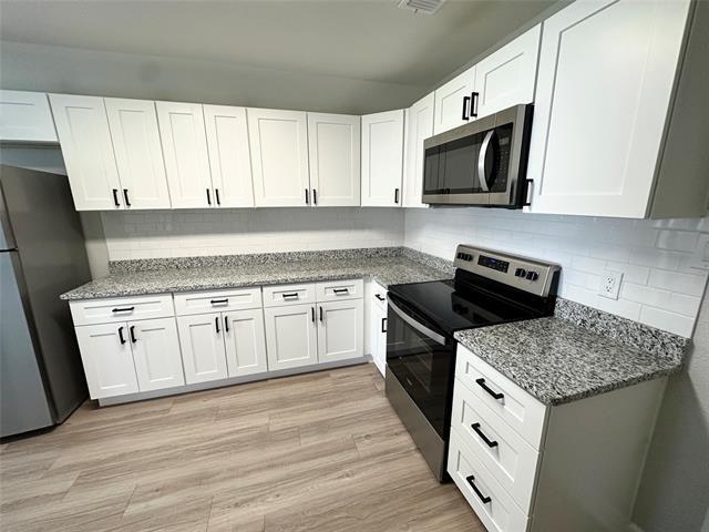 Building Photo - 805 Kingdom Cir