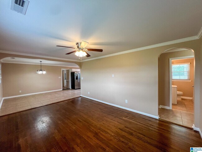 Foto del edificio - 5765 US-280