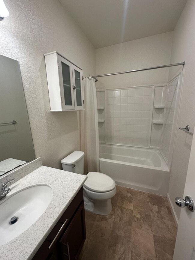 Building Photo - 5448 E Laurite Ave