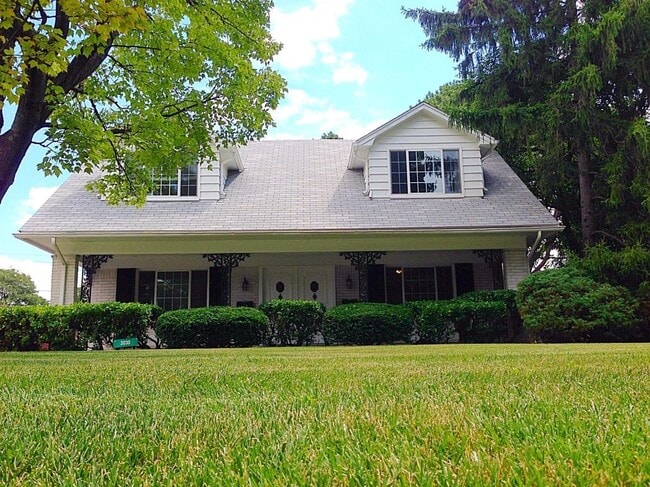 View from street - 3030 Hardale Blvd