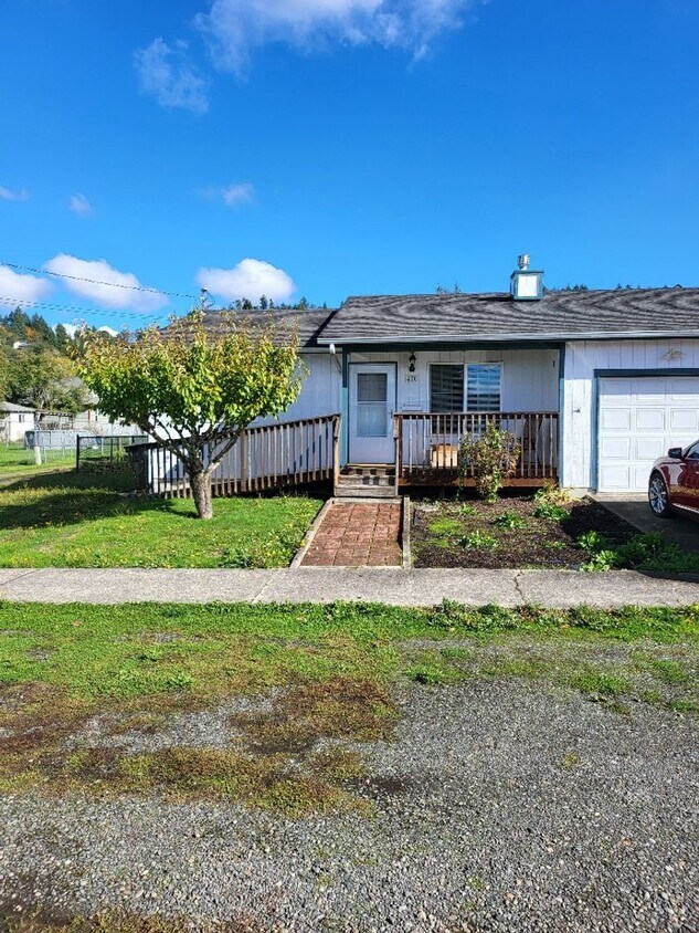 Primary Photo - r159