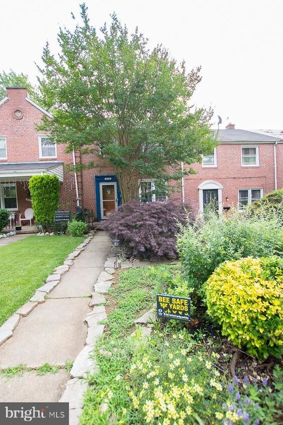 Foto principal - 3915 Rexmere Rd