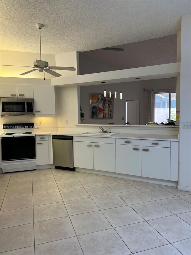 Building Photo - 9635 Boca Gardens Cir N