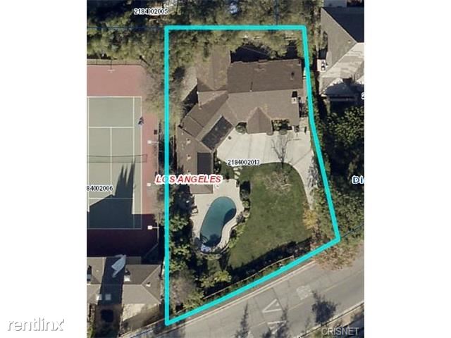 Foto del edificio - 18433 Tarzana Dr