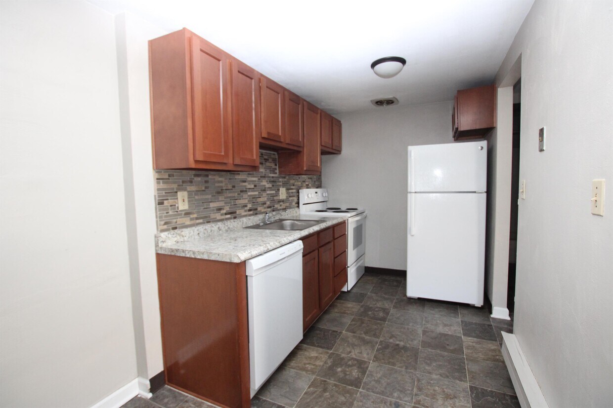 Foto principal - 411 Park Manor Pl