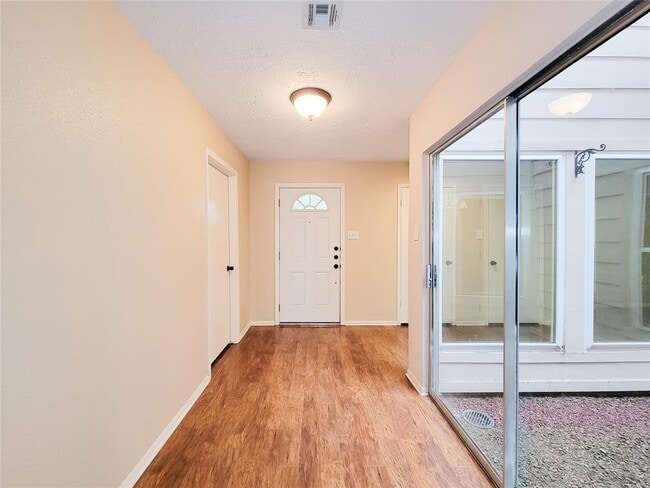 Building Photo - 21303 Park Holly Ct