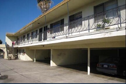 Building Photo - 9328 Elizabeth Ave
