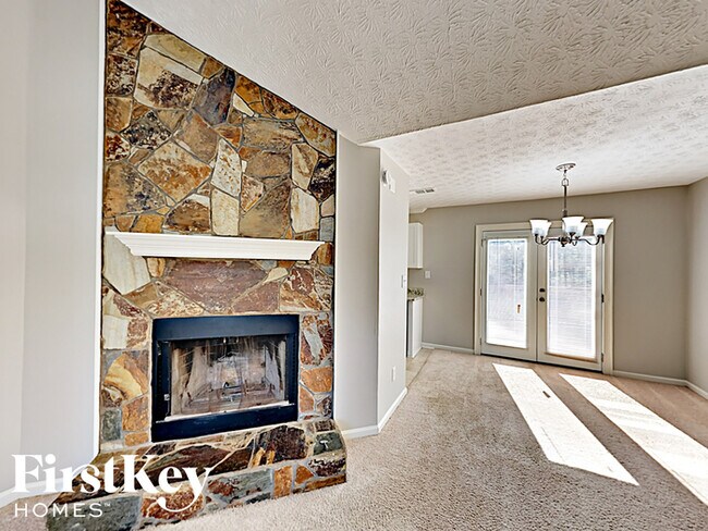 Building Photo - 153 Ivy Trace Blvd