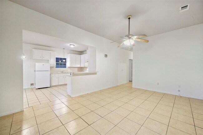 Foto del edificio - 5502 Finch St