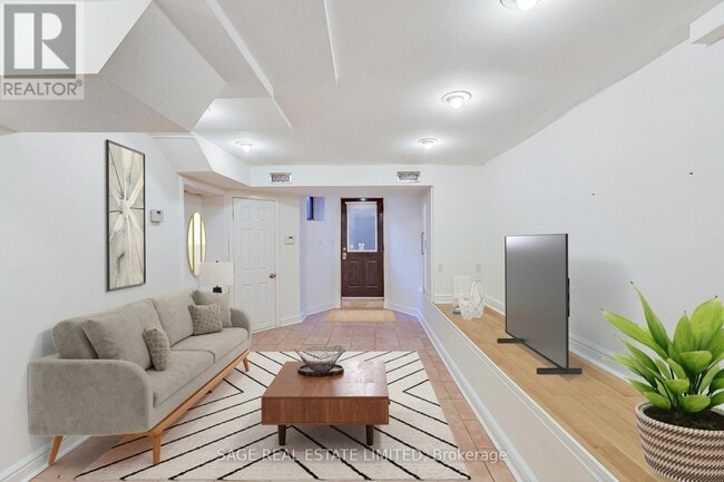 Building Photo - 41 Homewood Ave