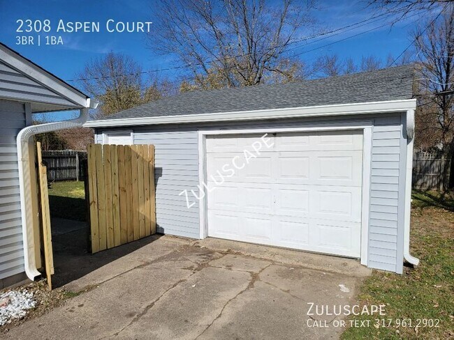 Building Photo - 2308 Aspen Ct