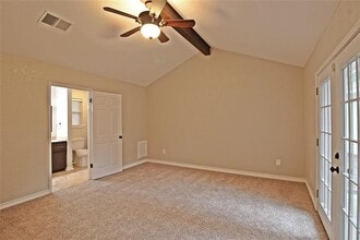 Building Photo - 2074 Shadow Rock Dr