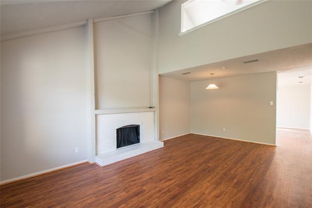 Building Photo - 580 Kent Dr