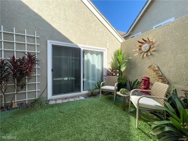 Building Photo - 3 br, 2 bath House - 1169 Princess Ct