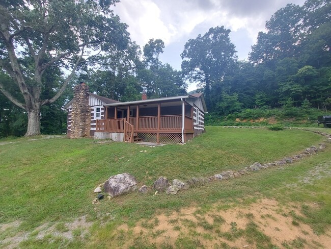 Building Photo - 4211 Yellow Mountain Rd Building Photo - 4211 Yellow Mountain Rd