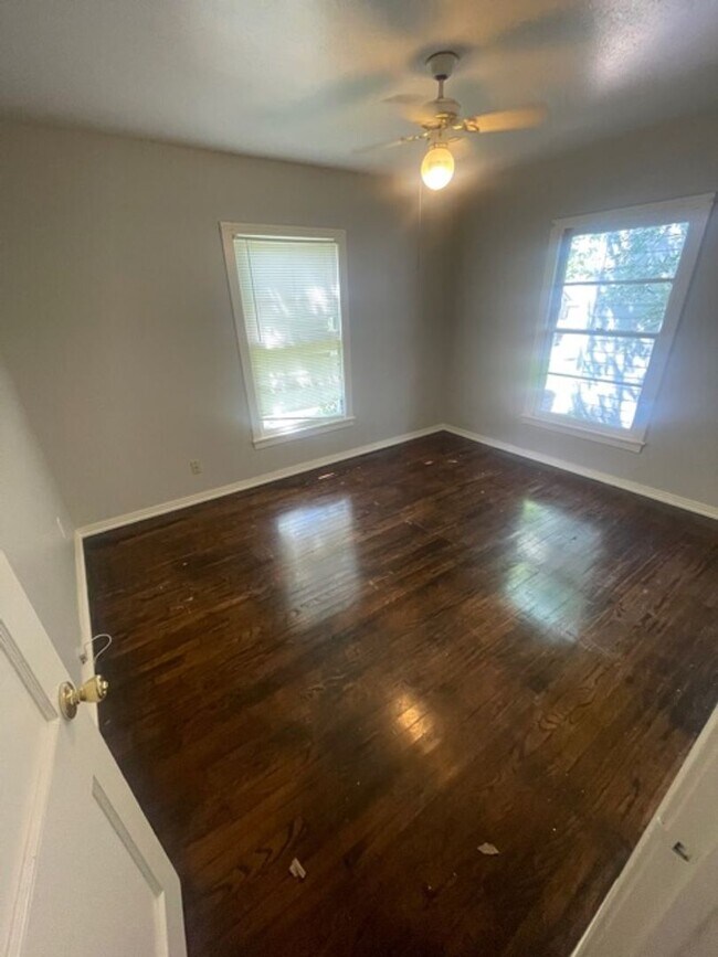Foto del edificio - Cozy Central Waco Home