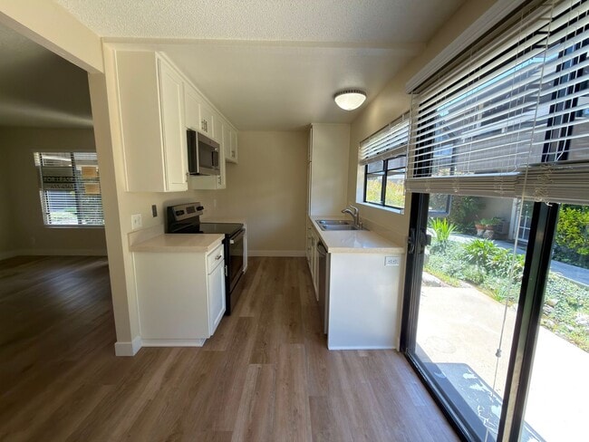 Photo - IRVINE 1 BED, 1 BATH CONDO- $2,675 ("THE SPRINGS" COMMUNITY)