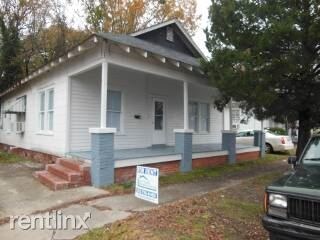 Foto del edificio - 3 br, 1 bath House - 111 E 9th St
