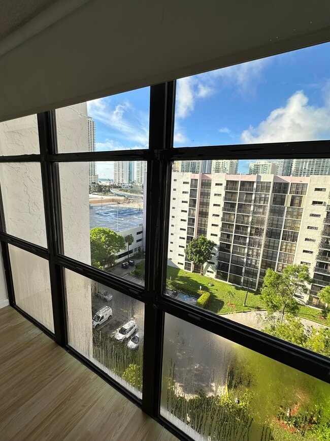 Living room view - 17001 N Bay Rd