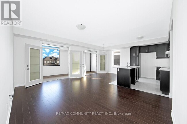 Building Photo - 101 Luzon Ave