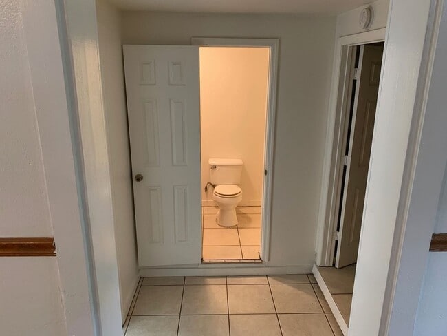 Foto del edificio - 4/2 House on Atkamire Drive, available now!