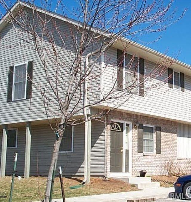 761 E Sherwood Hills Dr, Bloomington, IN 47401 Condo for Rent in