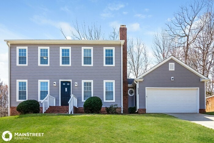 Primary Photo - 5533 WHISTLEWOOD LN, CHARLOTTE, NC 28208