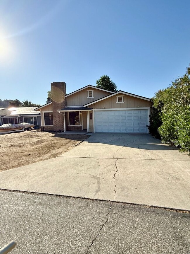 Building Photo - 4929 Sparrow Hawk Ln