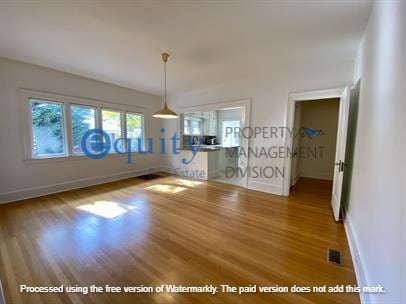 Foto del edificio - 1366 Glenmare St