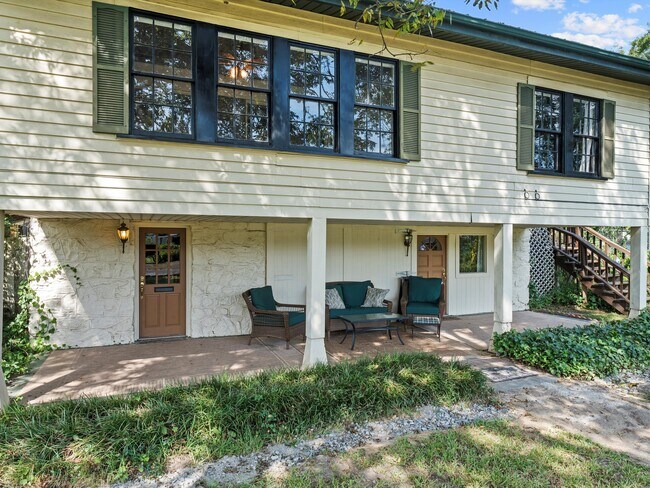 Foto del edificio - 107 St John St