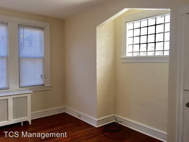 Building Photo - 514 Widener St