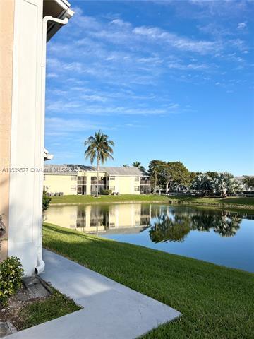 Foto del edificio - 1017 Washington Cir