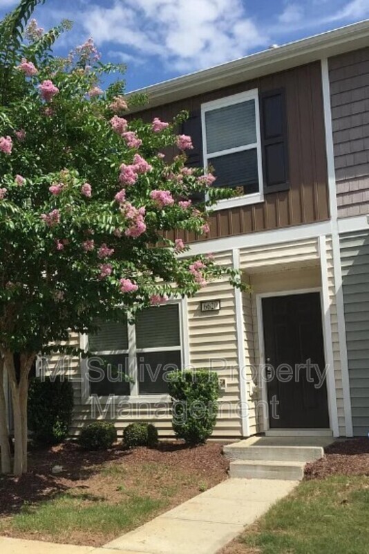 Foto principal - 6620 Morgantown St