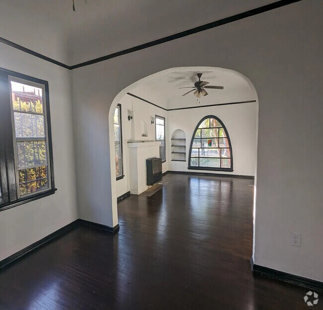 Building Photo - 1264 Browning Blvd