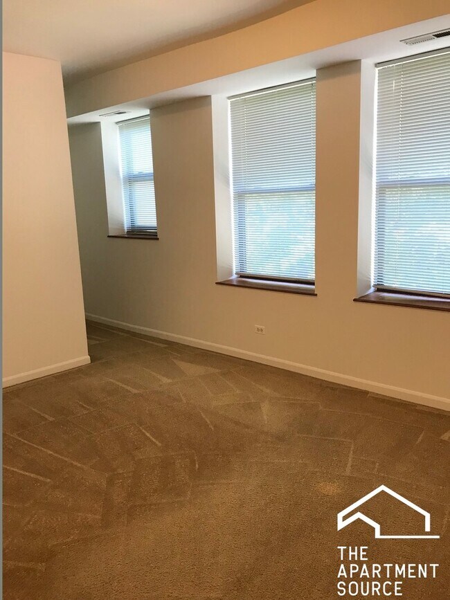 Foto del edificio - 1100 W Thorndale Ave