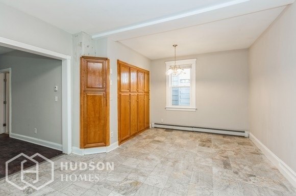 Building Photo - 344 Arnold Ave