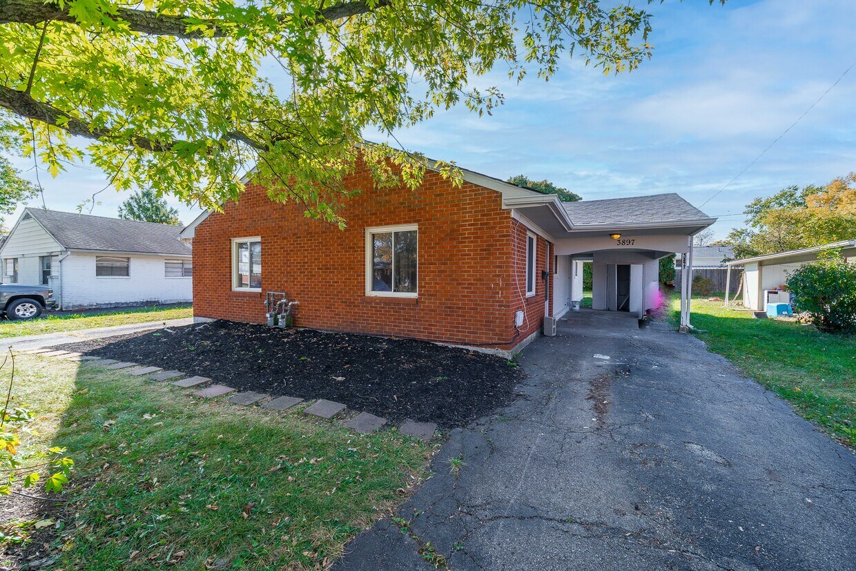 3897 La Rosa Dr, Grove City, OH 43123 House Rental in Grove City, OH